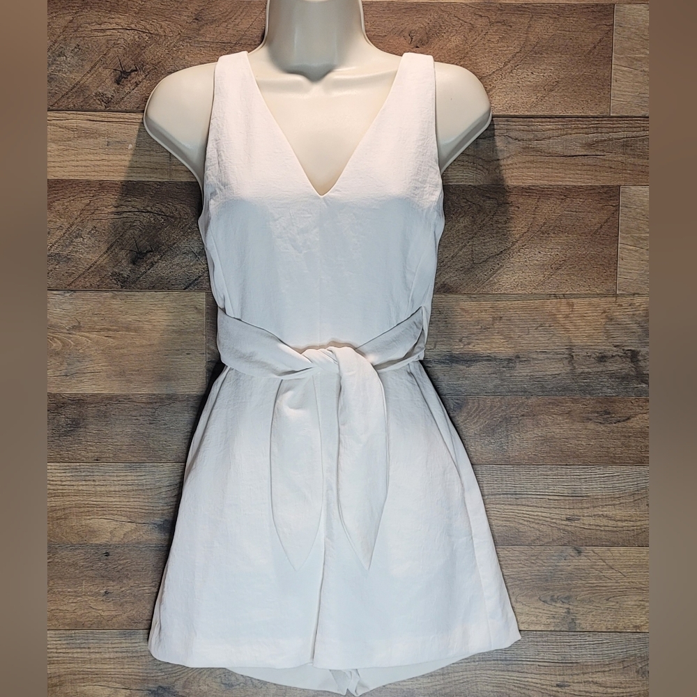 ARITZIA Wilfred Tie Front Cut Out Back Romper